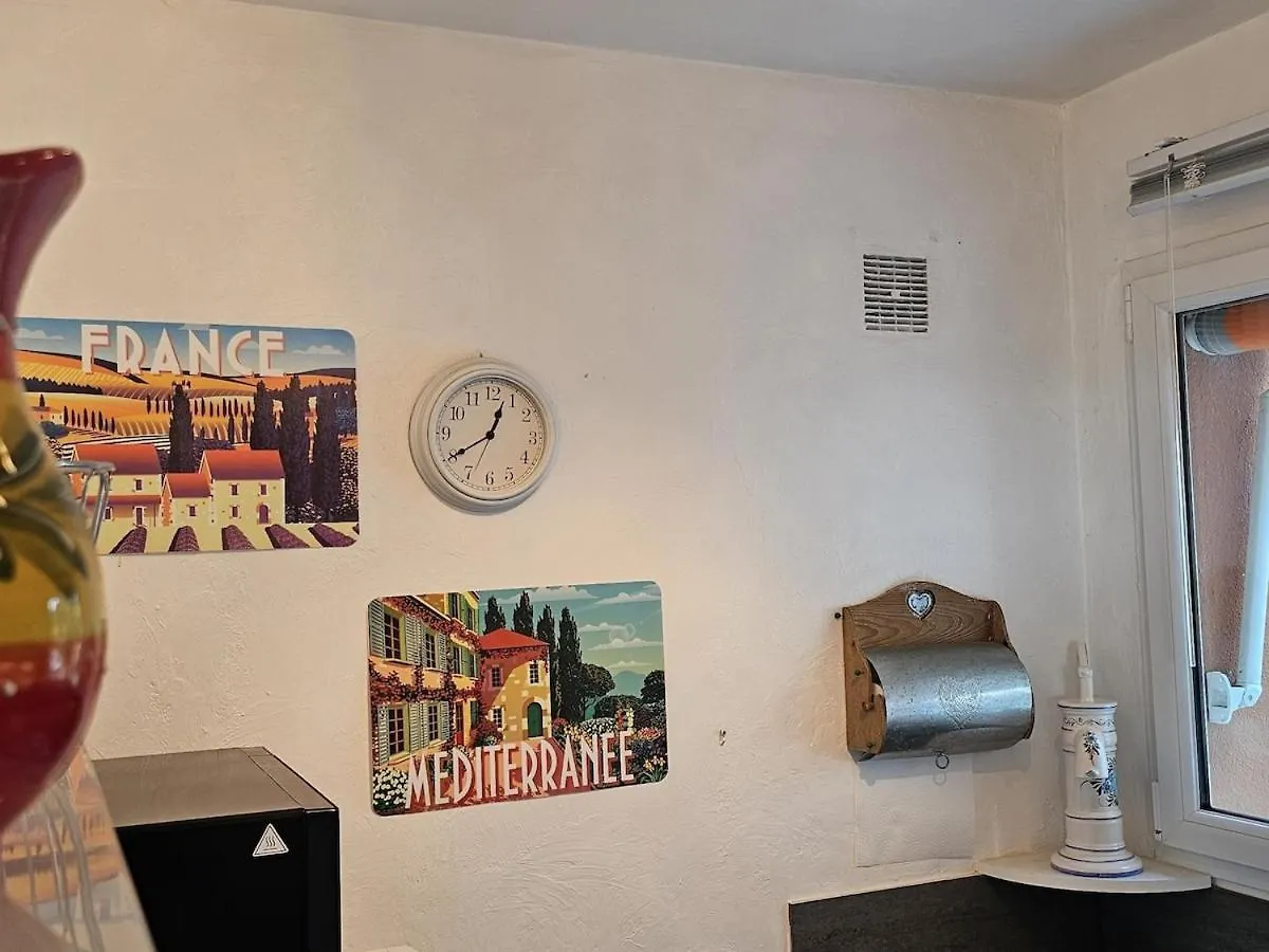 Vue Mer - Studio - Parking - Wifi Saint-Raphael  0*, Saint-Raphael (Var) France